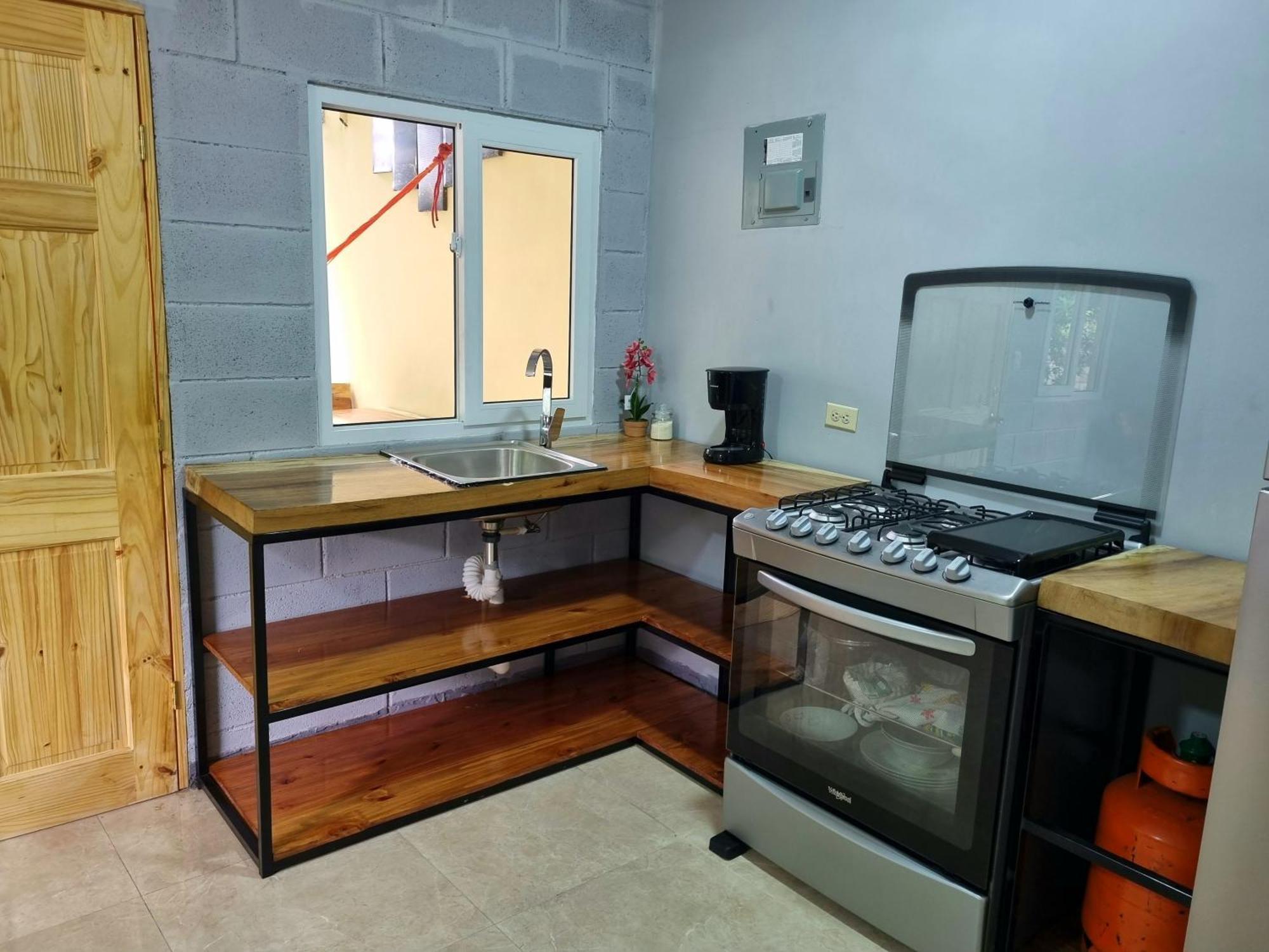 Hostal Camila'S Tamanique Εξωτερικό φωτογραφία
