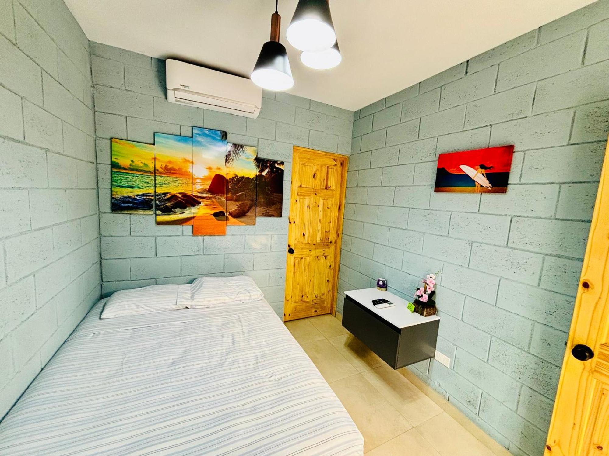 Hostal Camila'S Tamanique Εξωτερικό φωτογραφία