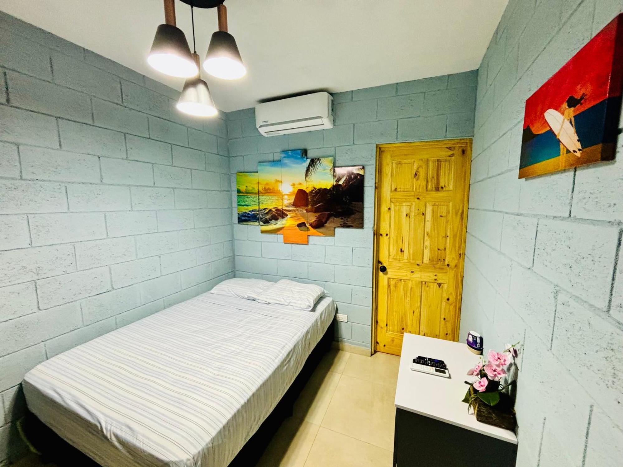 Hostal Camila'S Tamanique Εξωτερικό φωτογραφία