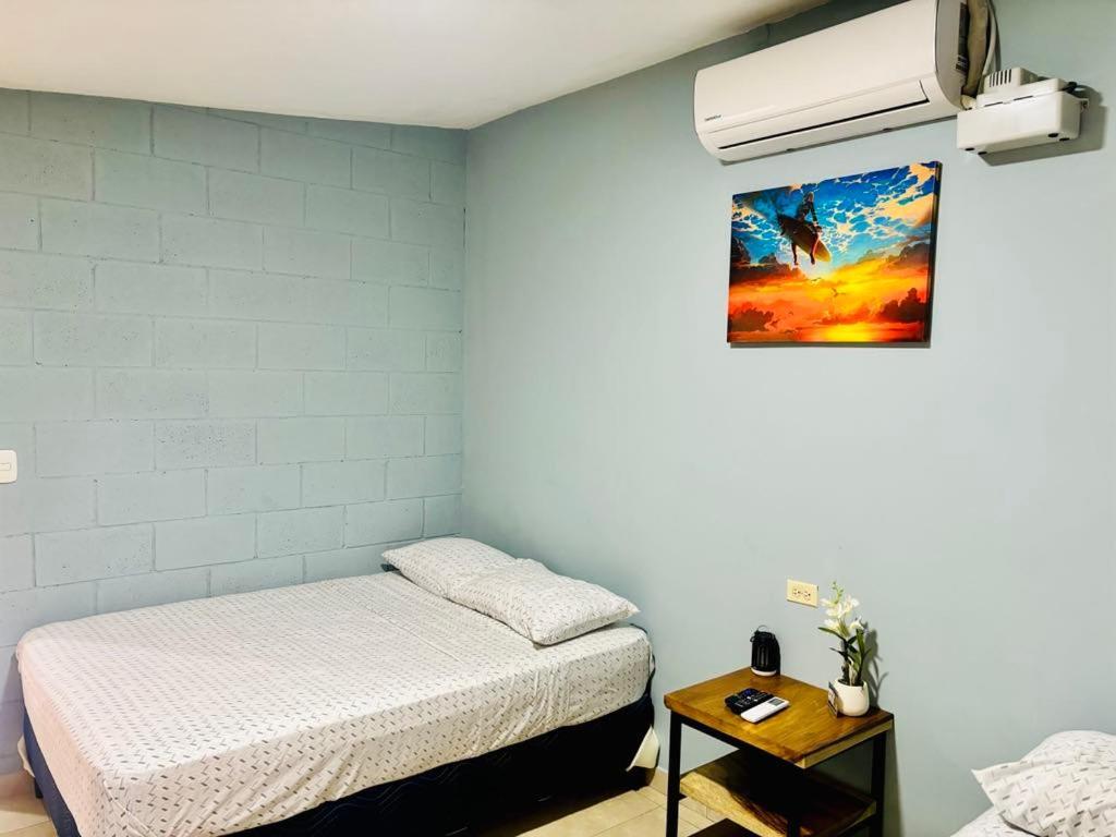 Hostal Camila'S Tamanique Εξωτερικό φωτογραφία