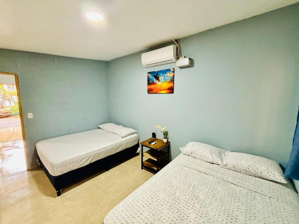 Hostal Camila'S Tamanique Εξωτερικό φωτογραφία