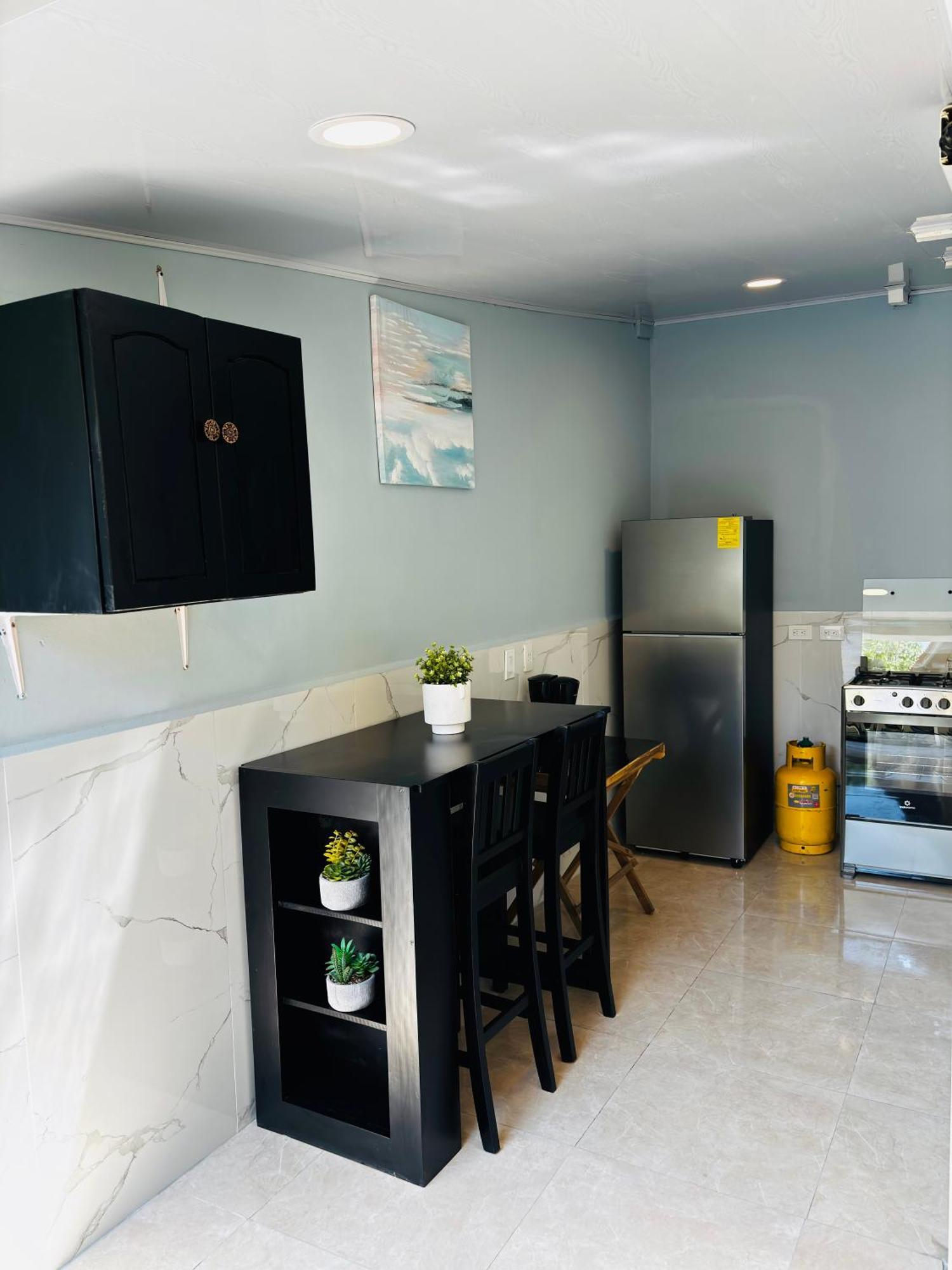 Hostal Camila'S Tamanique Εξωτερικό φωτογραφία