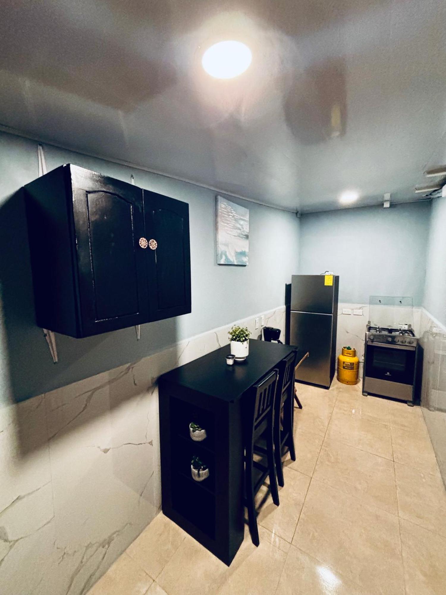 Hostal Camila'S Tamanique Εξωτερικό φωτογραφία